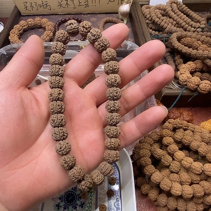 金刚菩提手串凹底梅花