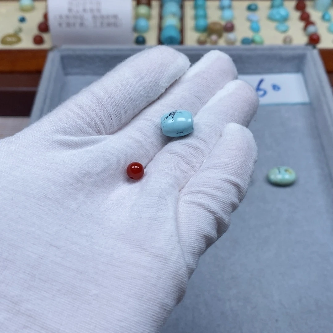 南红玛瑙配饰未镶嵌