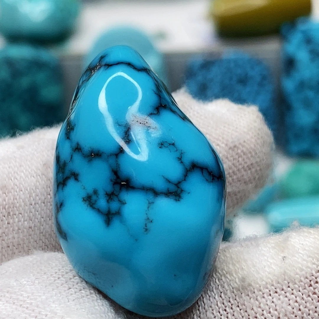 绿松石未镶嵌天然原矿