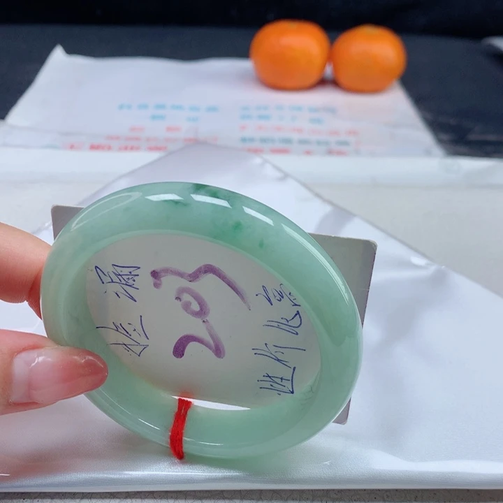 翡翠手镯未镶嵌5455555555
