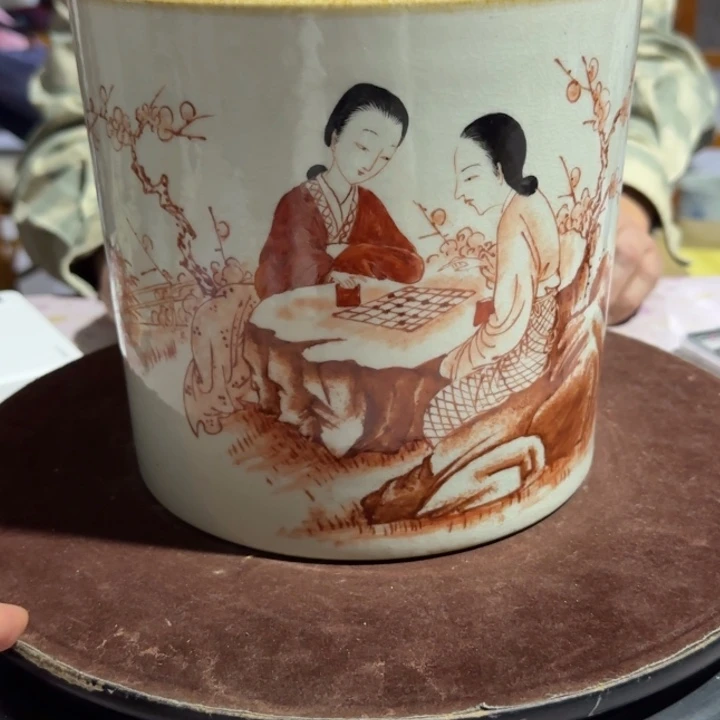 陶景德镇陶瓷手绘笔筒