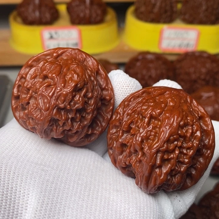 把件文玩核桃41红狮子