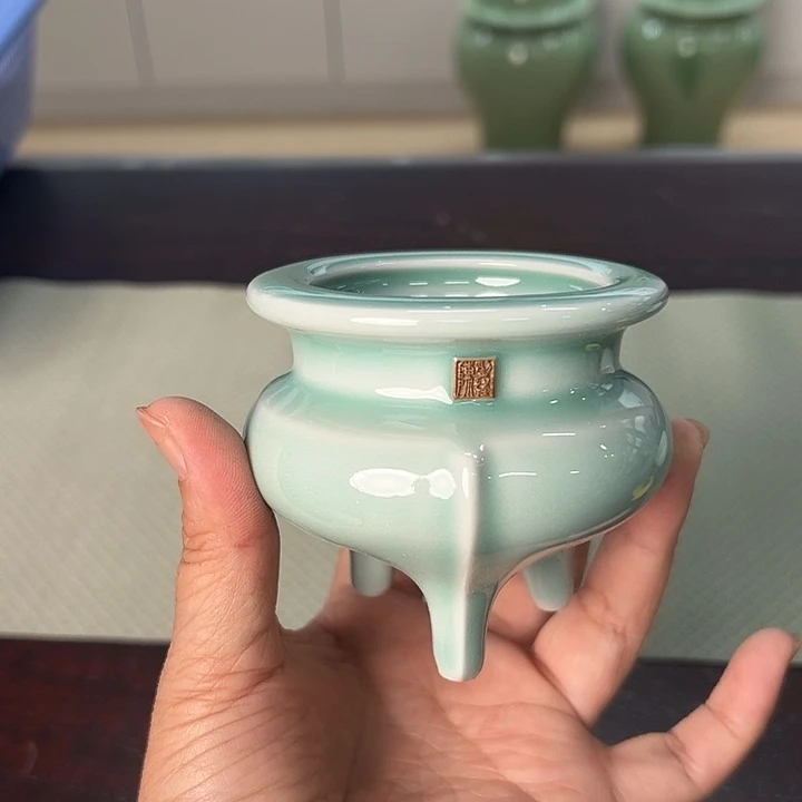 龙泉云间青瓷小米茶器