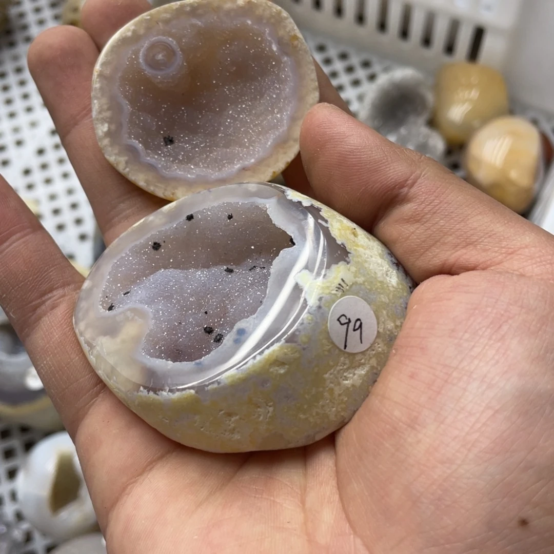 水晶未镶嵌大型摆件（非配饰）