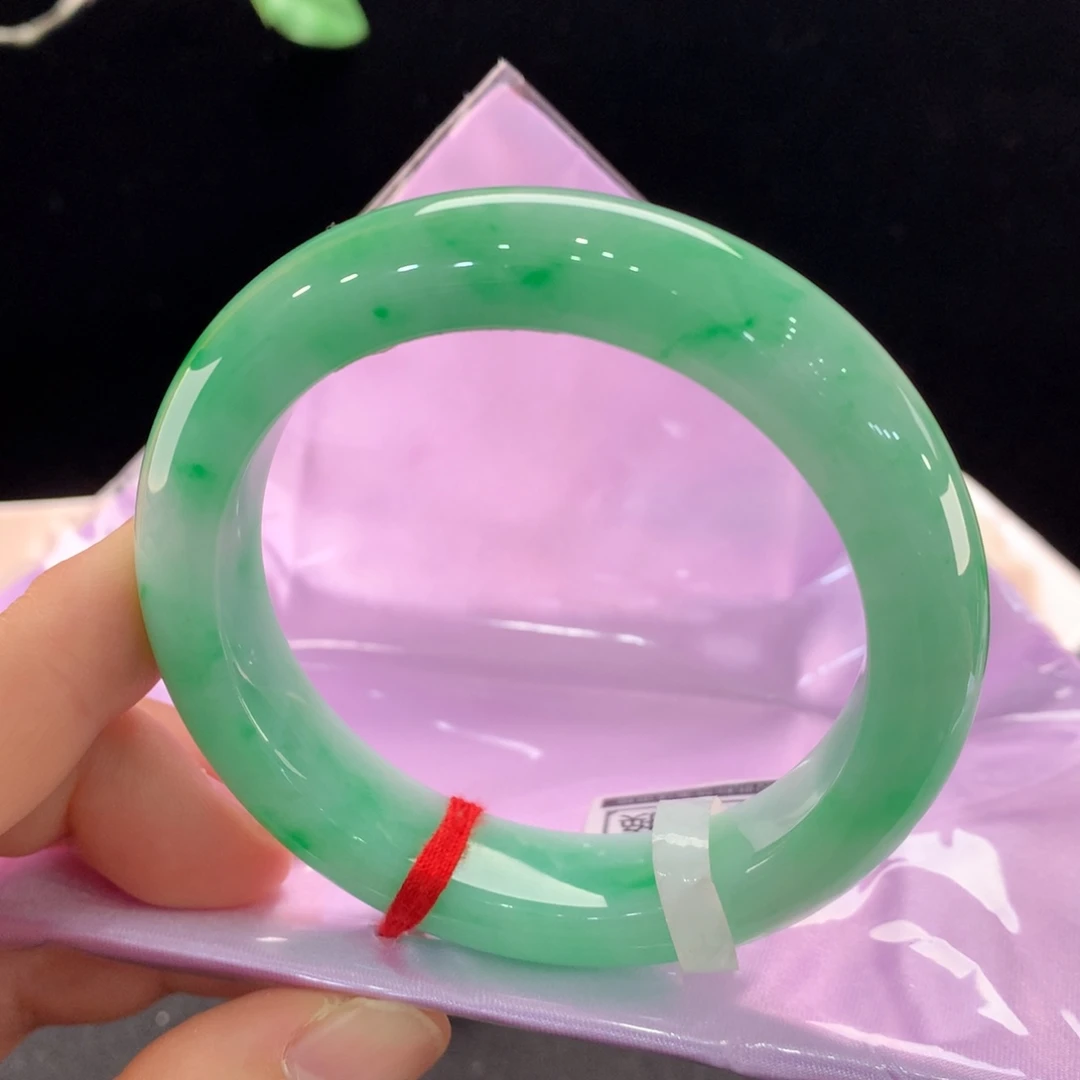 翡翠未镶嵌手镯0391