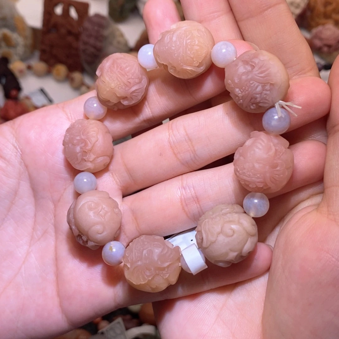 石英质玉（阿拉善玉）手串未镶嵌