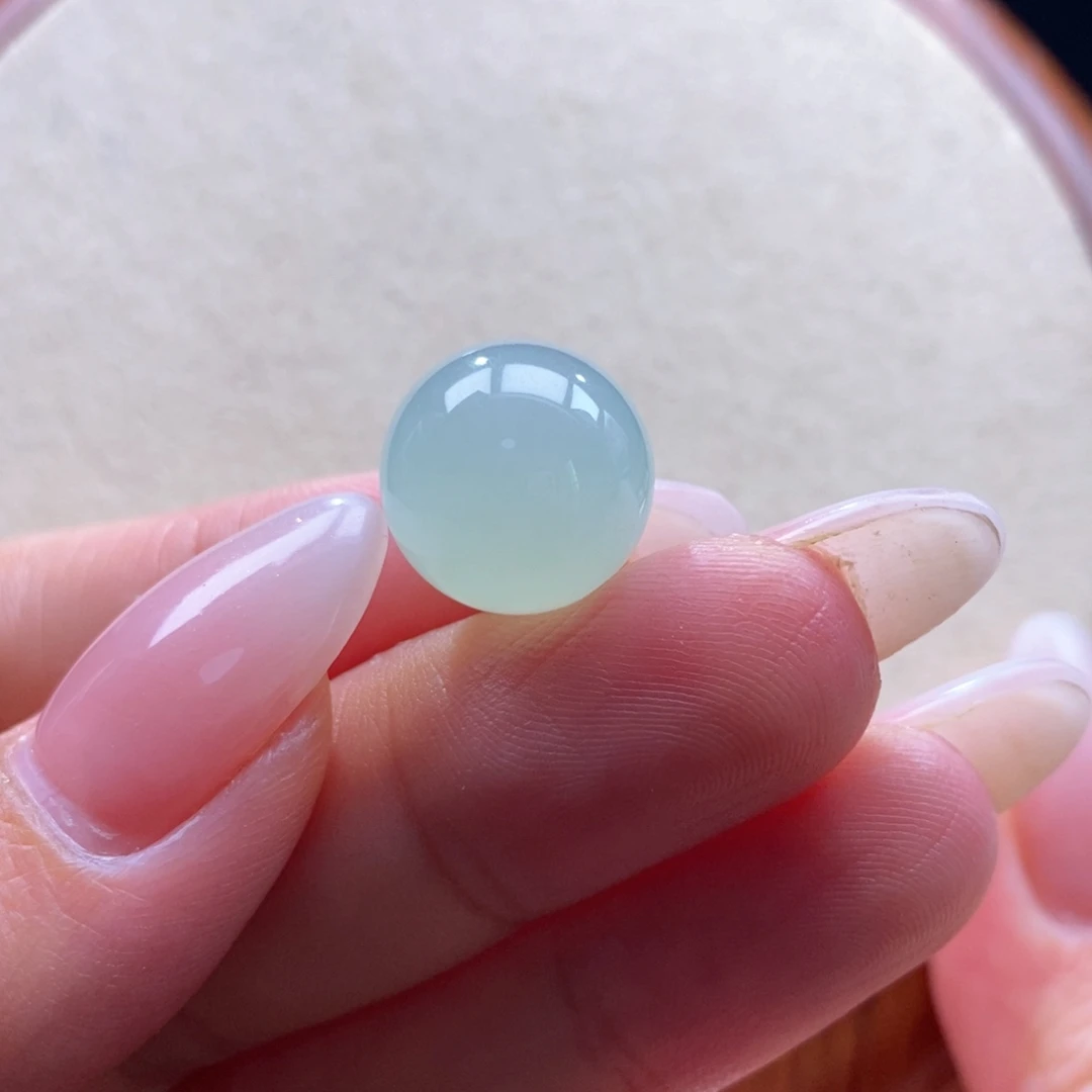 翡翠未镶嵌颈饰翡翠冰晴绿底珠卡14.3m