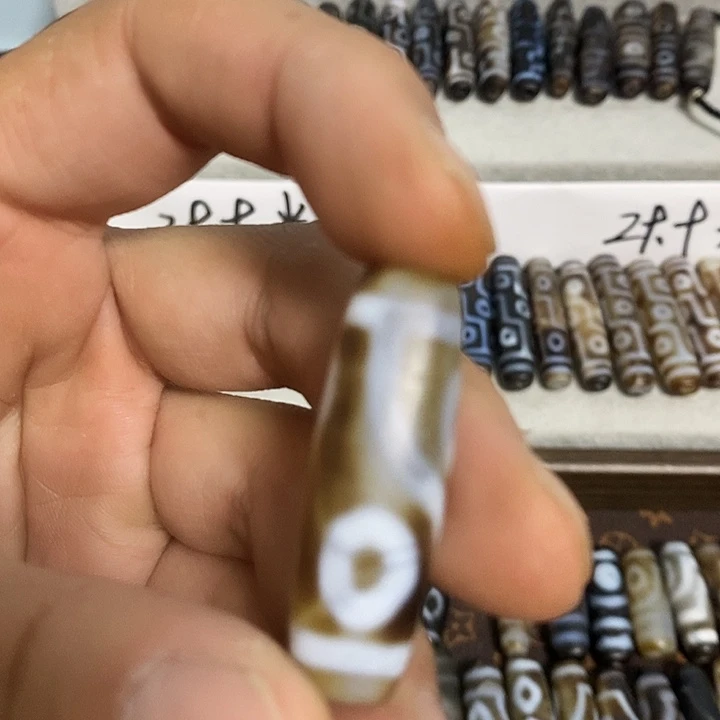 合金颈饰玛瑙/玉髓