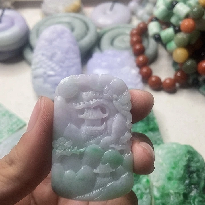 定制翡翠未镶嵌天然翡翠