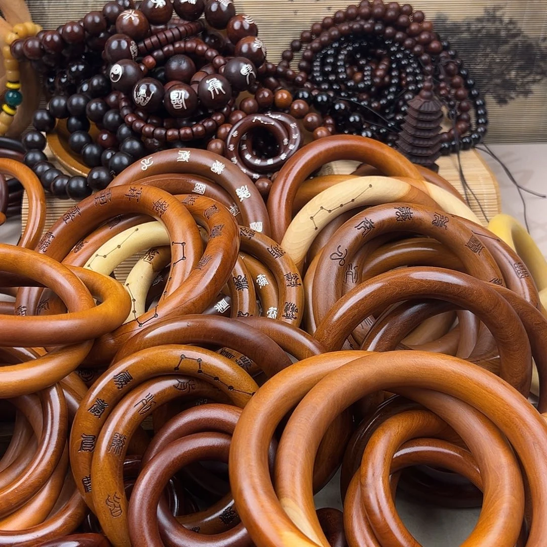 竹***珂75内径枣木玉化细条乾坤圈高货