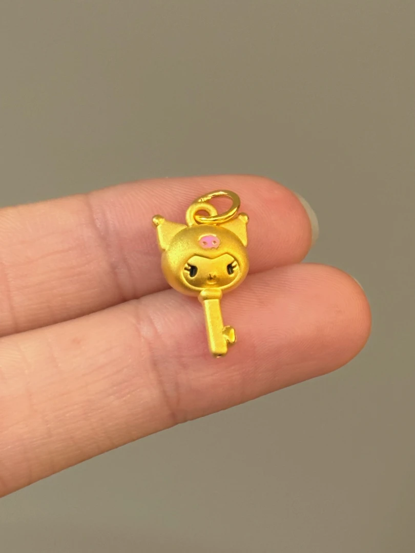 贝贝黄金 足金999 库洛米钥匙 珐琅彩 吊坠 102
