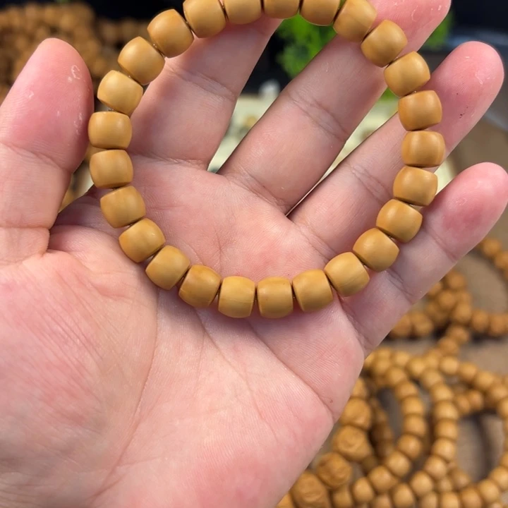 桃核吊坠猴头批发