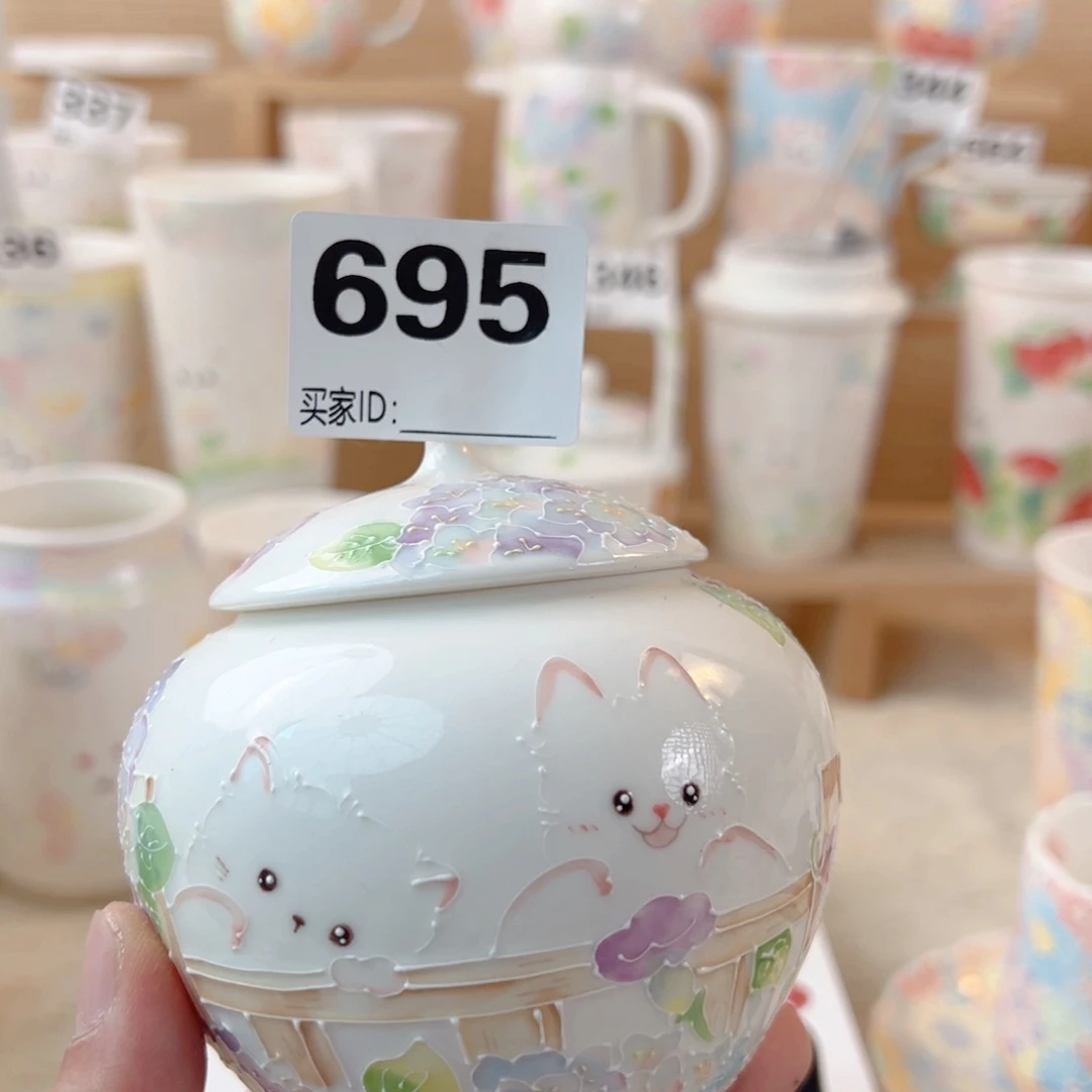 景德镇陶瓷艺术精品公***主