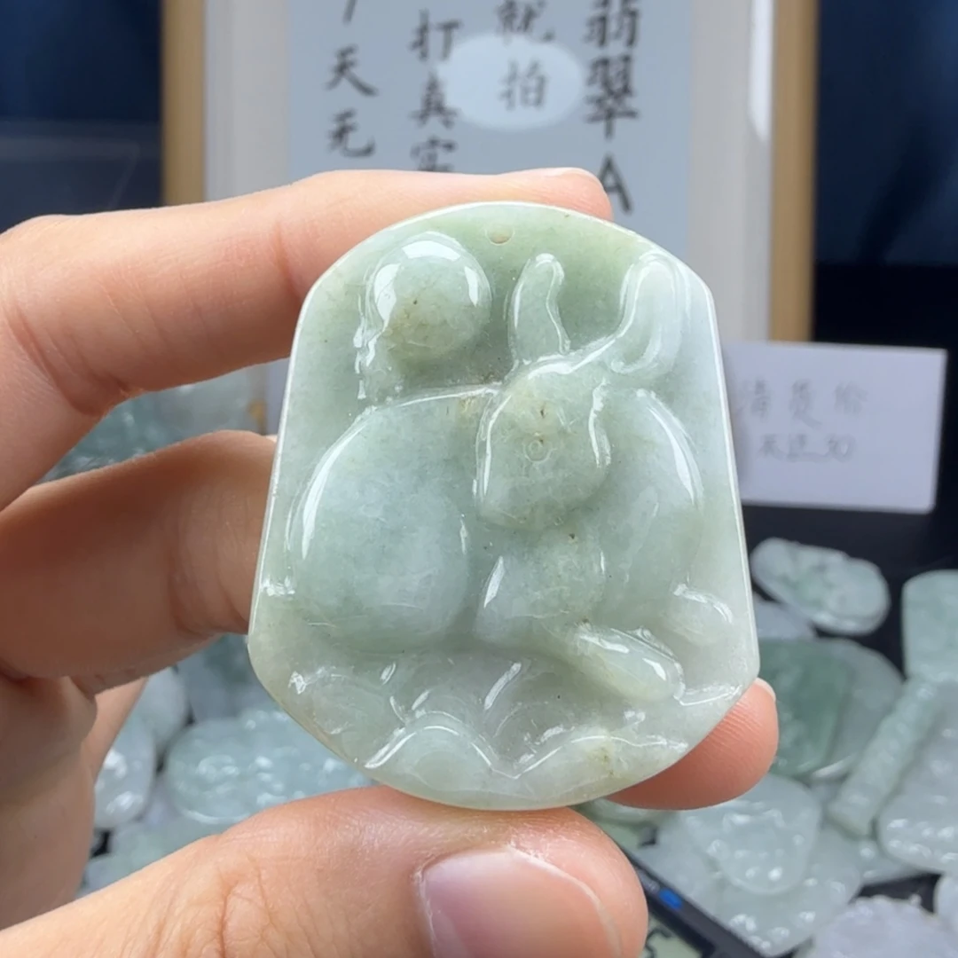颈饰未镶嵌翡翠翡翠
