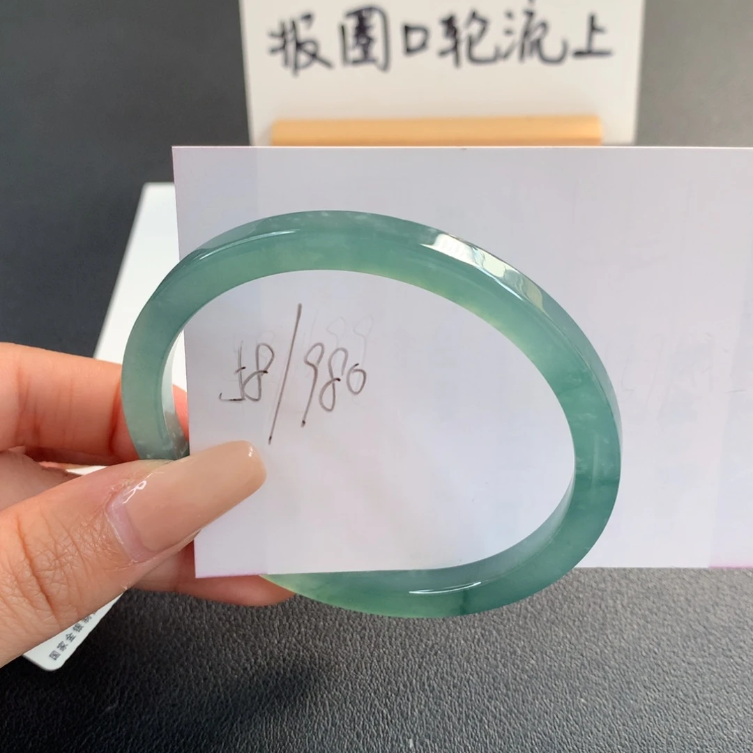 翡翠未镶嵌手镯天然翡翠