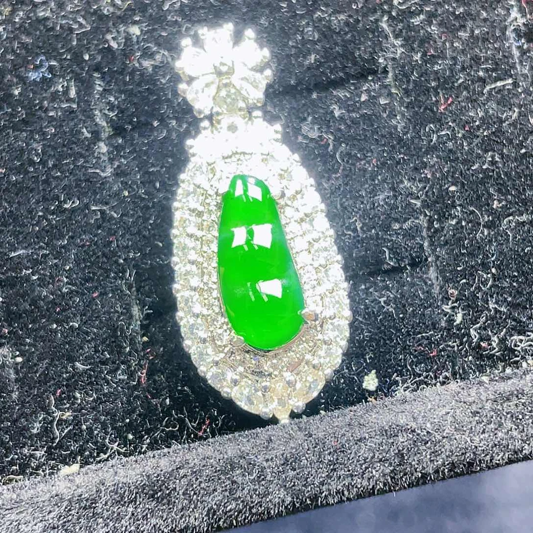 翡翠颈饰未镶嵌291，