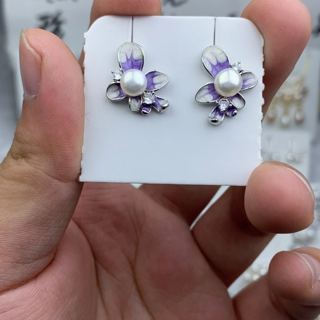 淡水珍珠耳饰未镶嵌