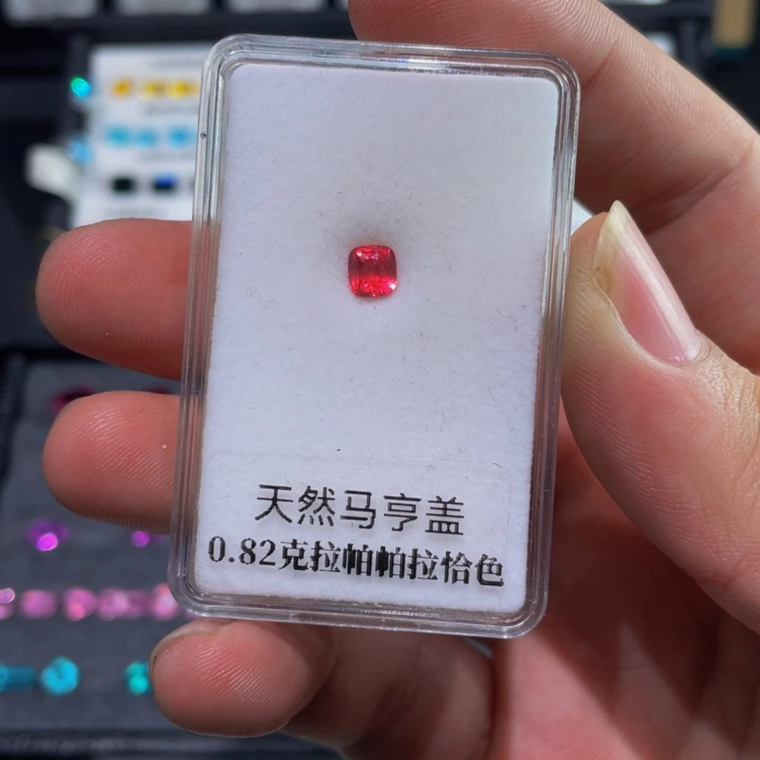 尖晶石裸石未镶嵌82分papalaqia色马亨盖