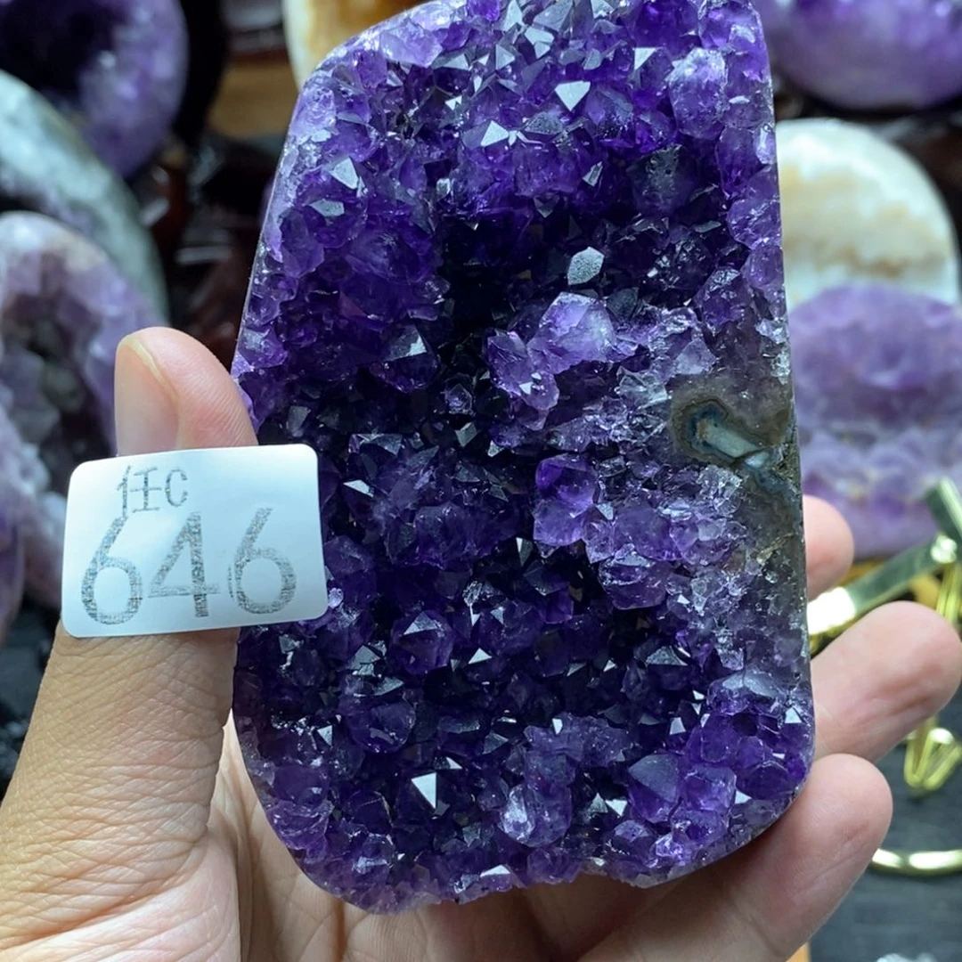 未镶嵌大型摆件（非配饰）水晶