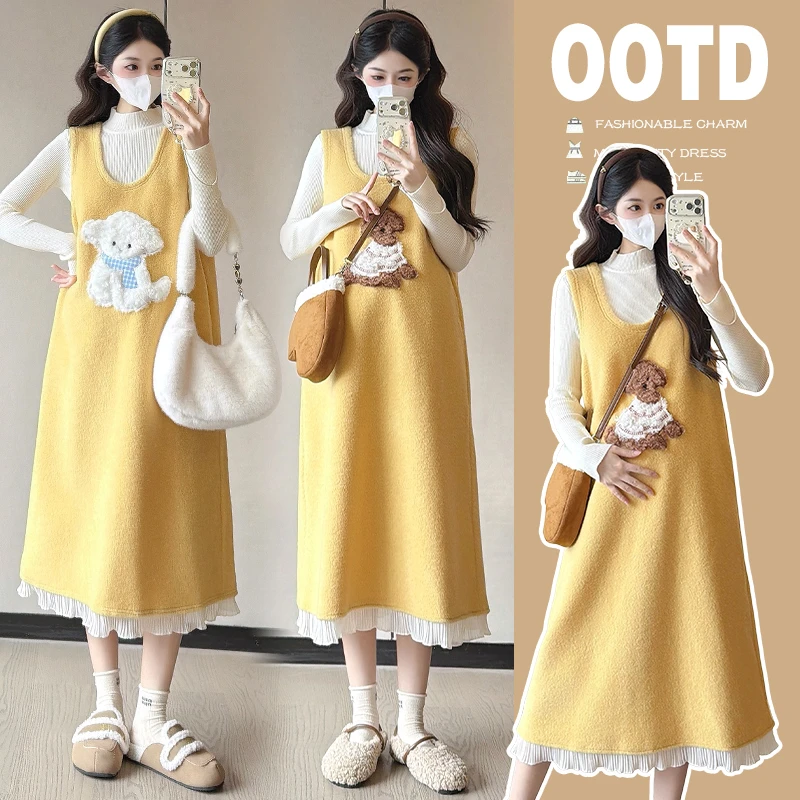 L612#11.9秋冬孕妇时尚大码加绒加厚雨花绒孕妇装背带裙大码毛衣