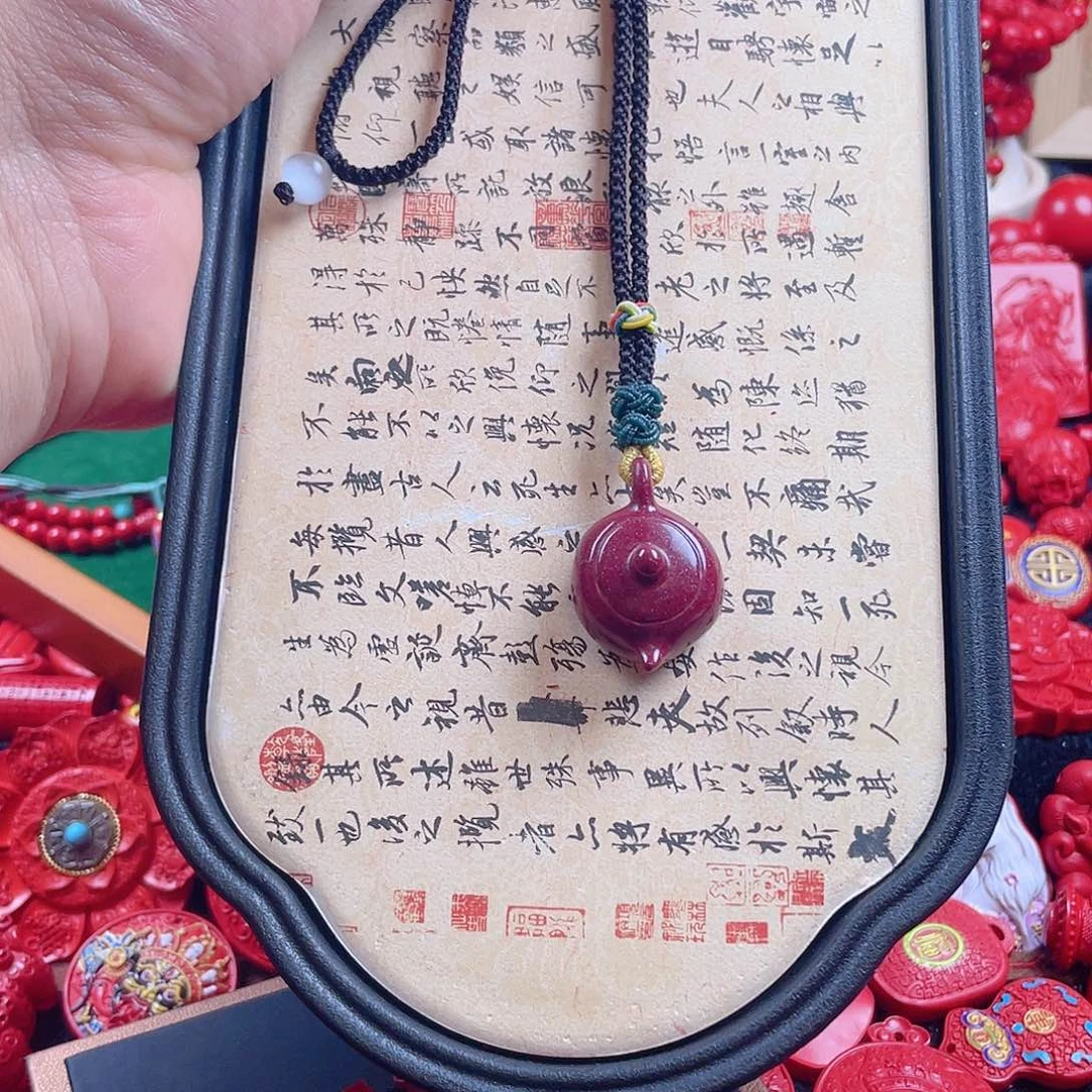 天然辰砂含辰砂工艺品把把壶手把件