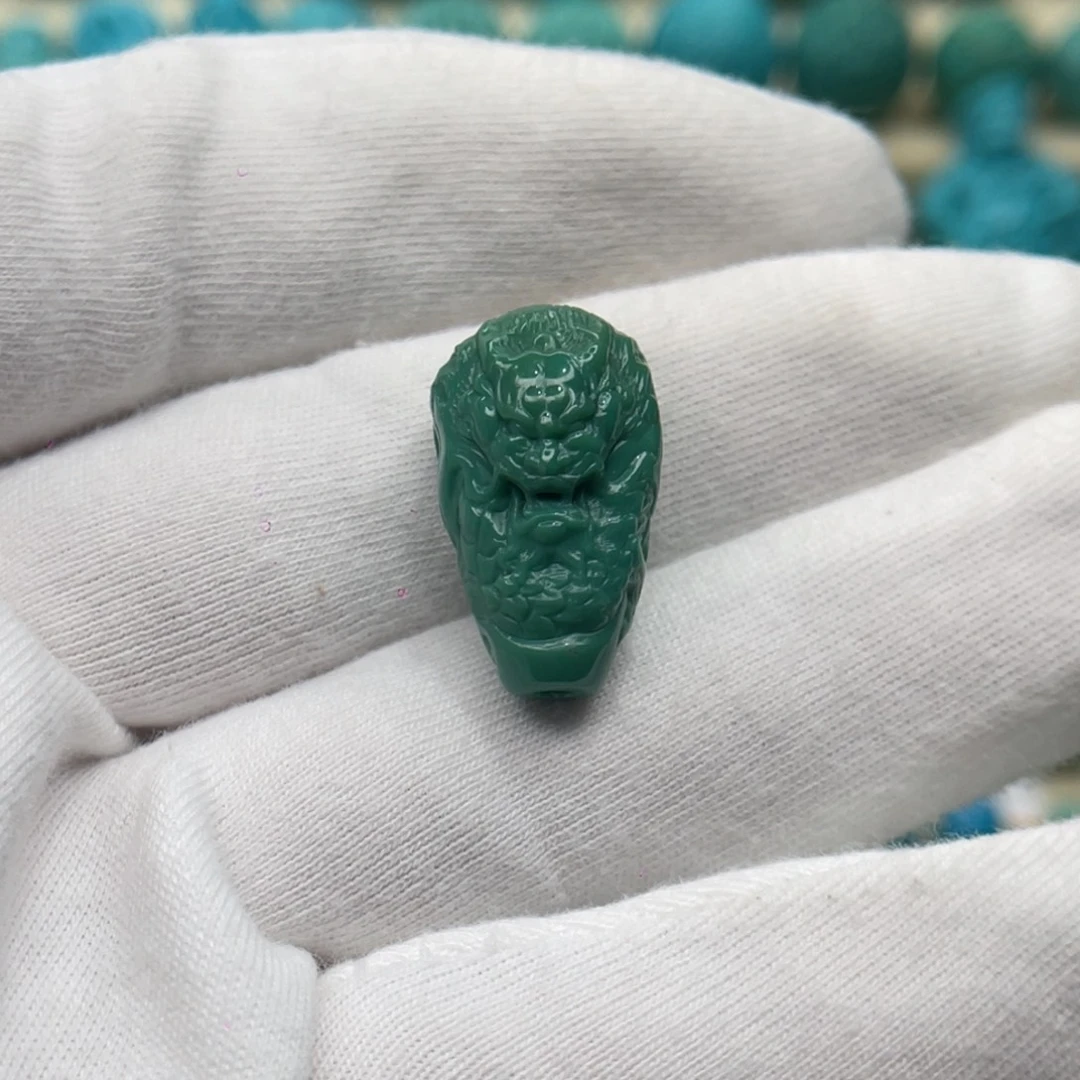 绿松石未镶嵌颈饰卡12.6-22