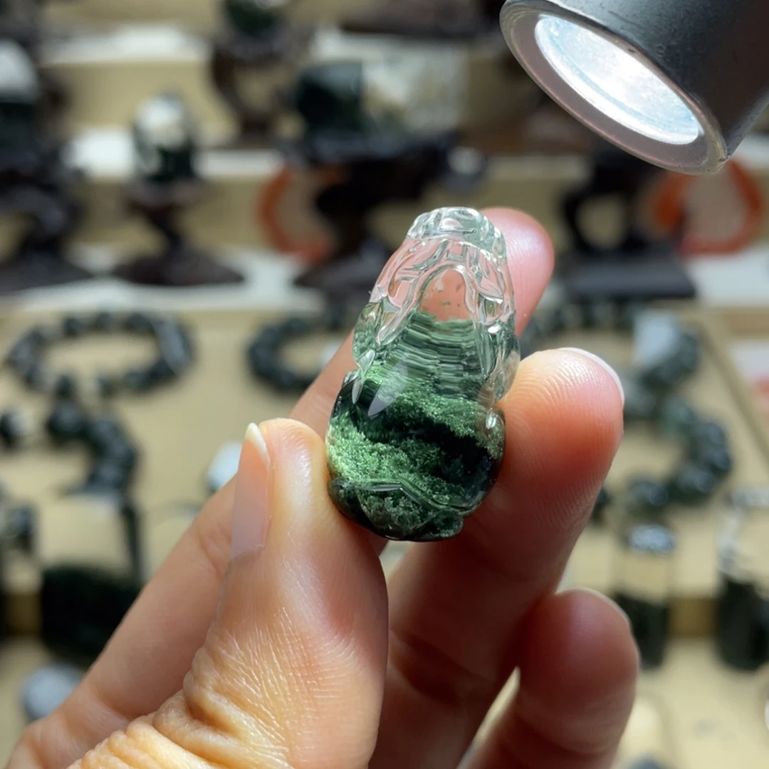 水晶颈饰未镶嵌绿幽灵吊坠