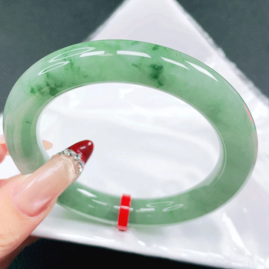 翡翠未镶嵌手镯57