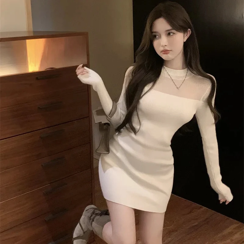甜辣妹长袖针织连衣裙女秋冬温柔纯欲风性感网纱拼接打底包臀裙子
