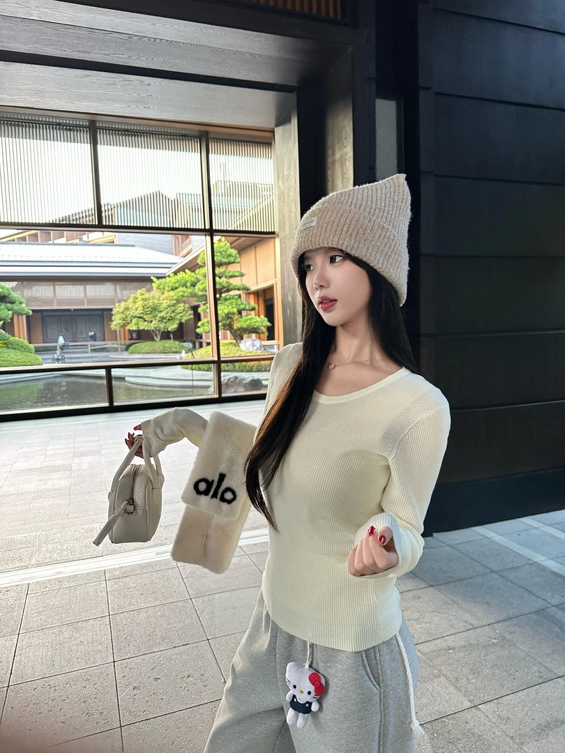【Jia Jia】桑蚕丝.绵羊毛致命腰精真丝打底衫