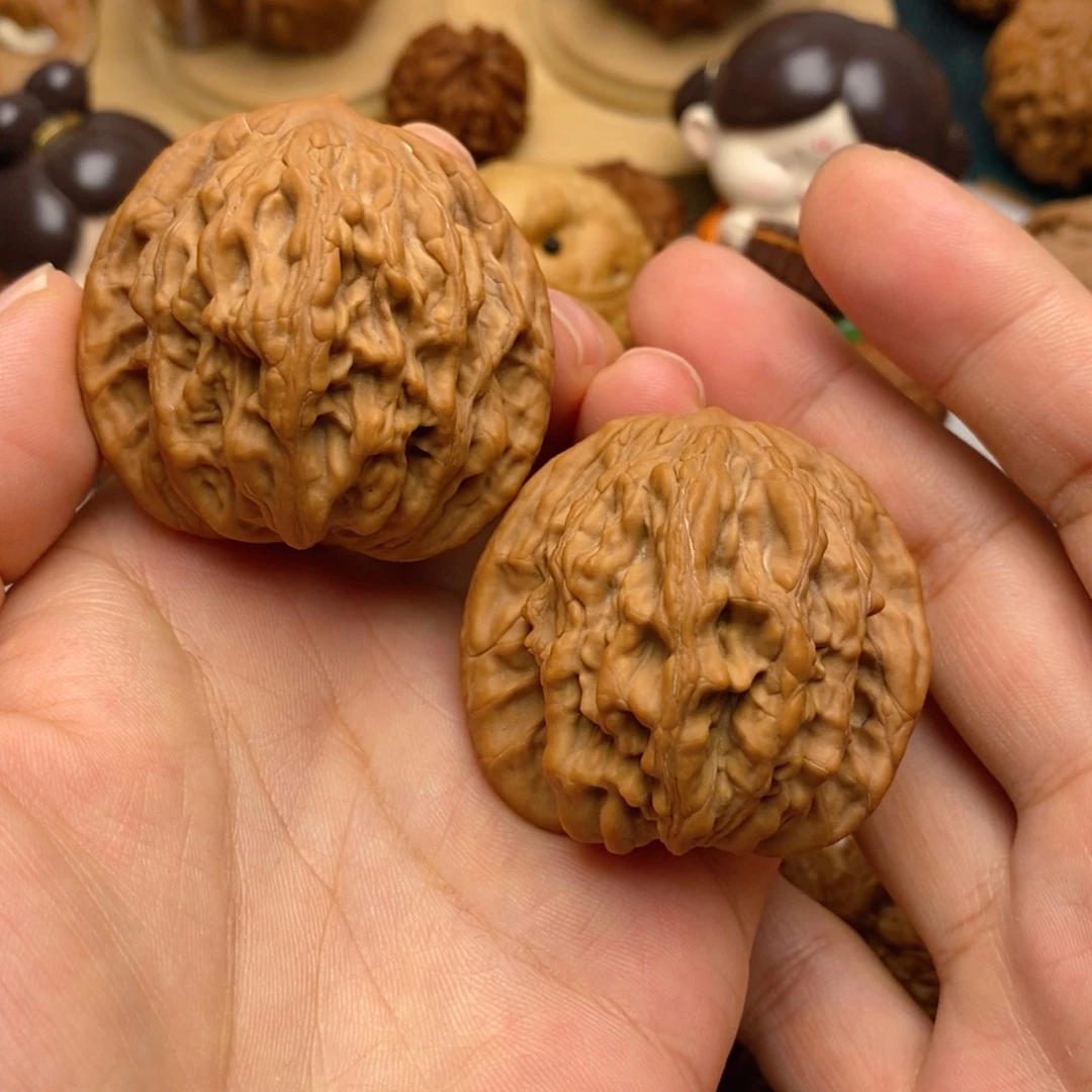 文玩核桃把件U****e43虎头