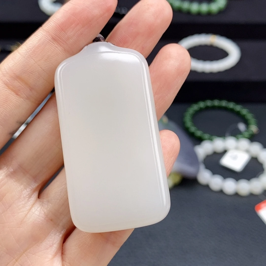 x***r和田玉未镶嵌手链