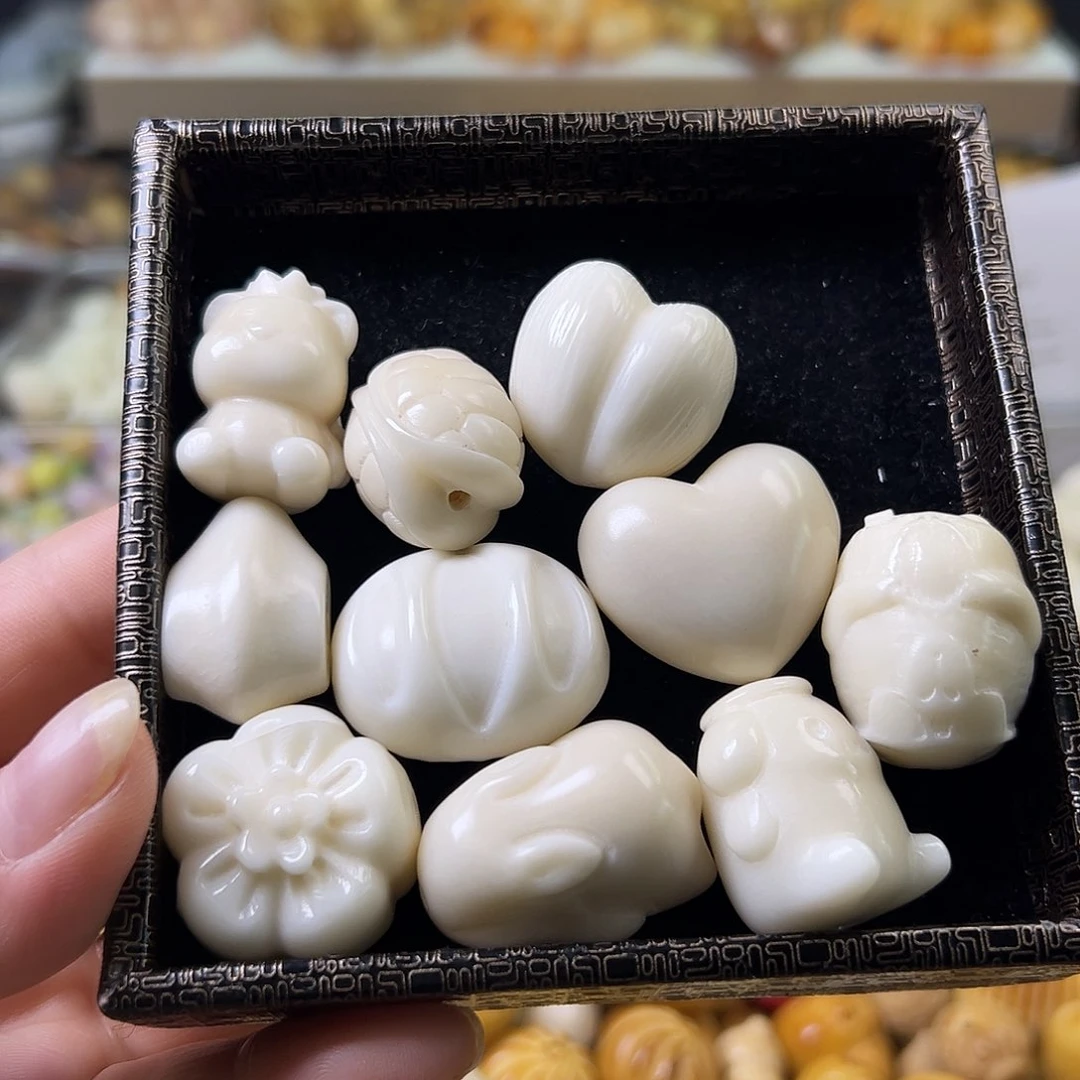 菩提根/象牙果手串瑕疵白混10颗有裂6号