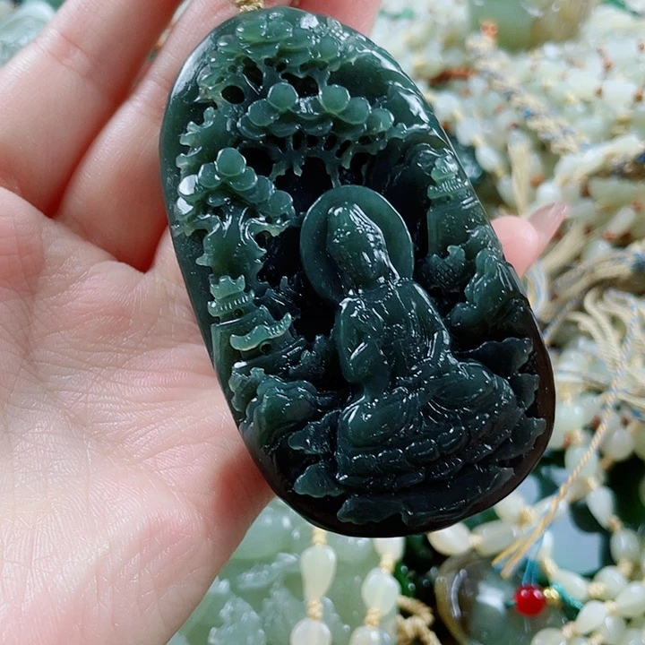 颈饰未镶嵌和田玉