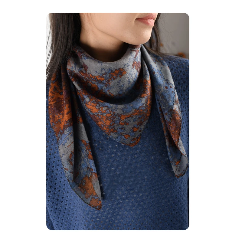 精纺羊毛印花渐变春秋女士薄款小方巾