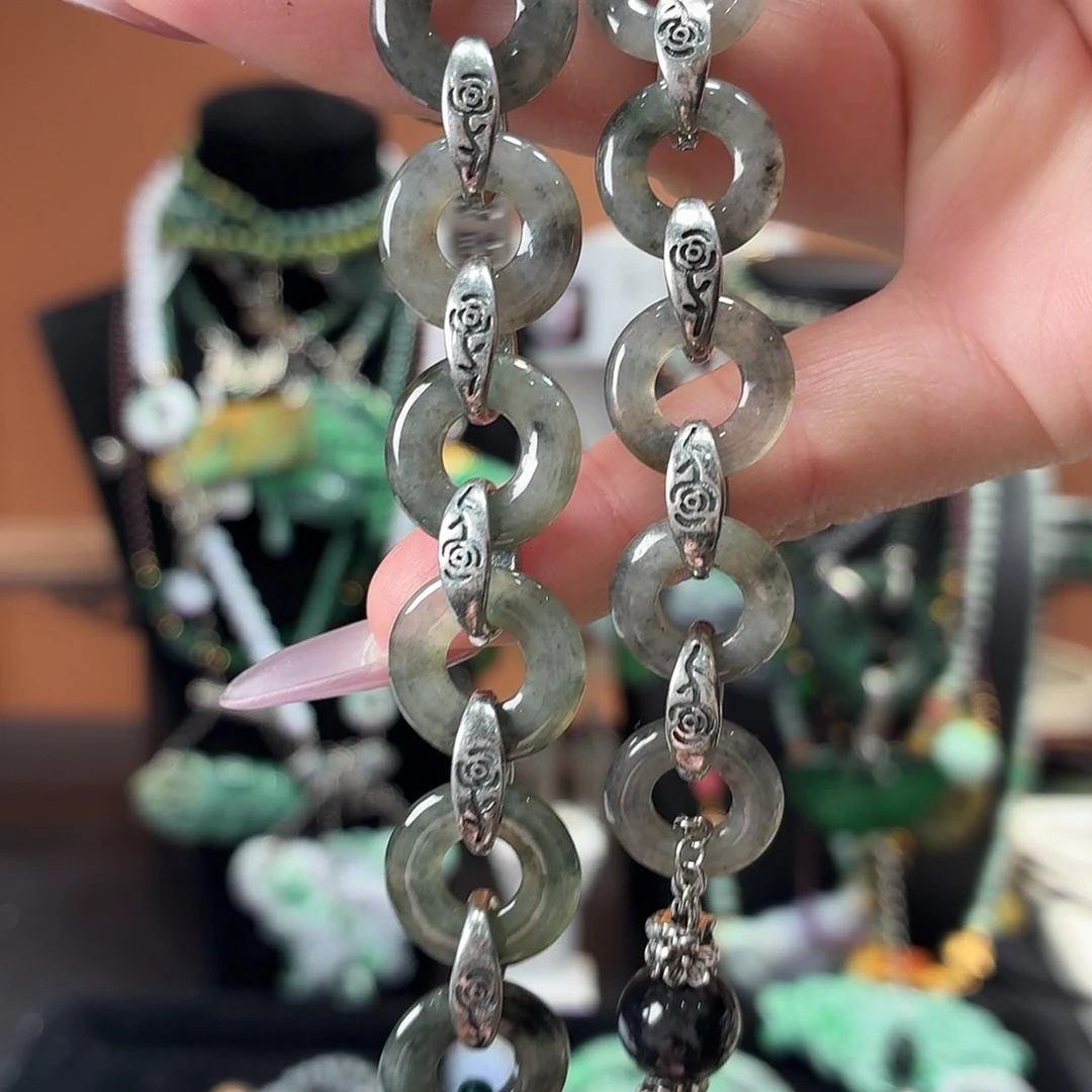 翡翠未镶嵌耳饰多样性发一手串