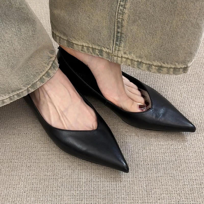 软羊皮~复古软底尖头不累脚通勤单鞋女浅口黑色一脚蹬平底鞋瓢鞋