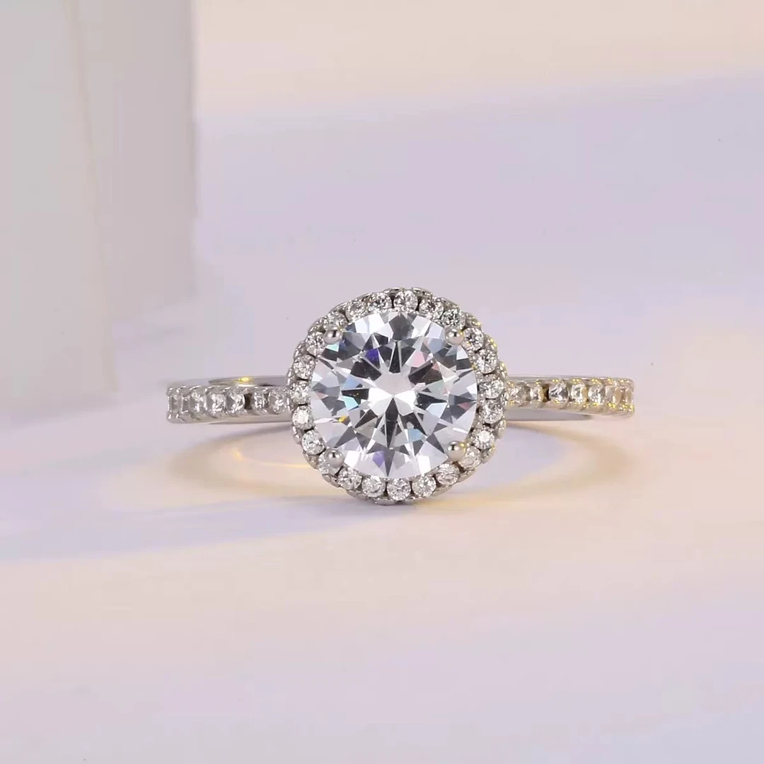 红宝石（处理） 公主园包50分 一克拉 两克拉（白钻）