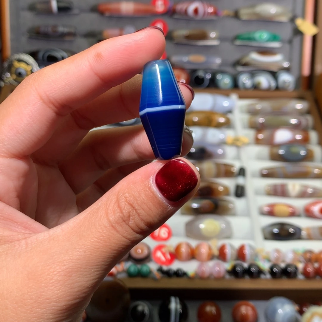 玛瑙/玉髓颈饰未镶嵌东*