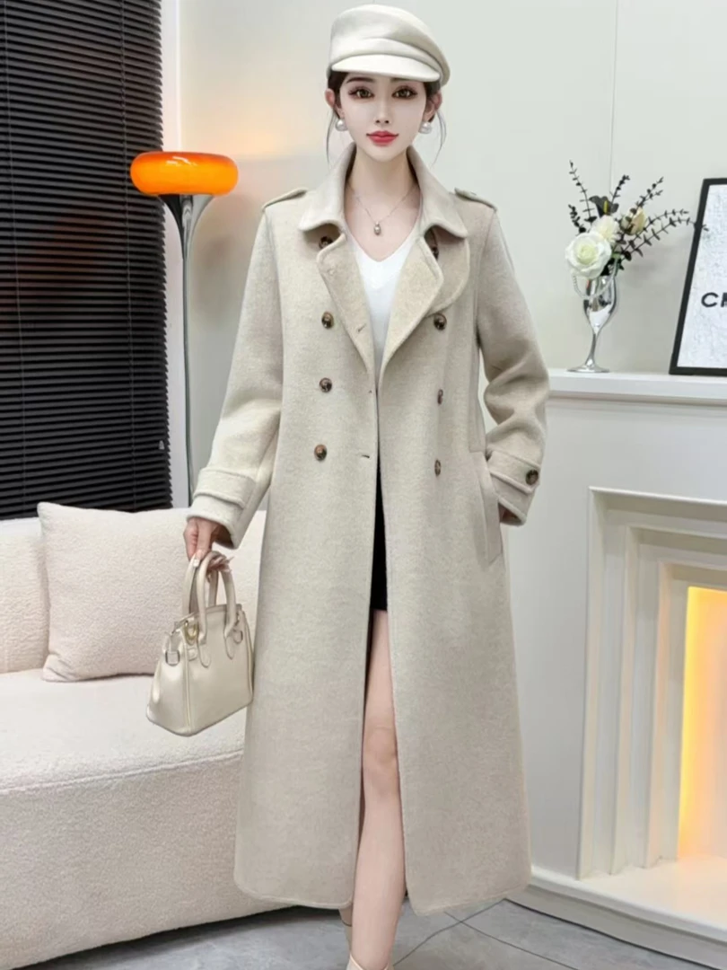 女简约风长款百搭厚款修身秋冬赫本风加衬新款时尚大衣外套