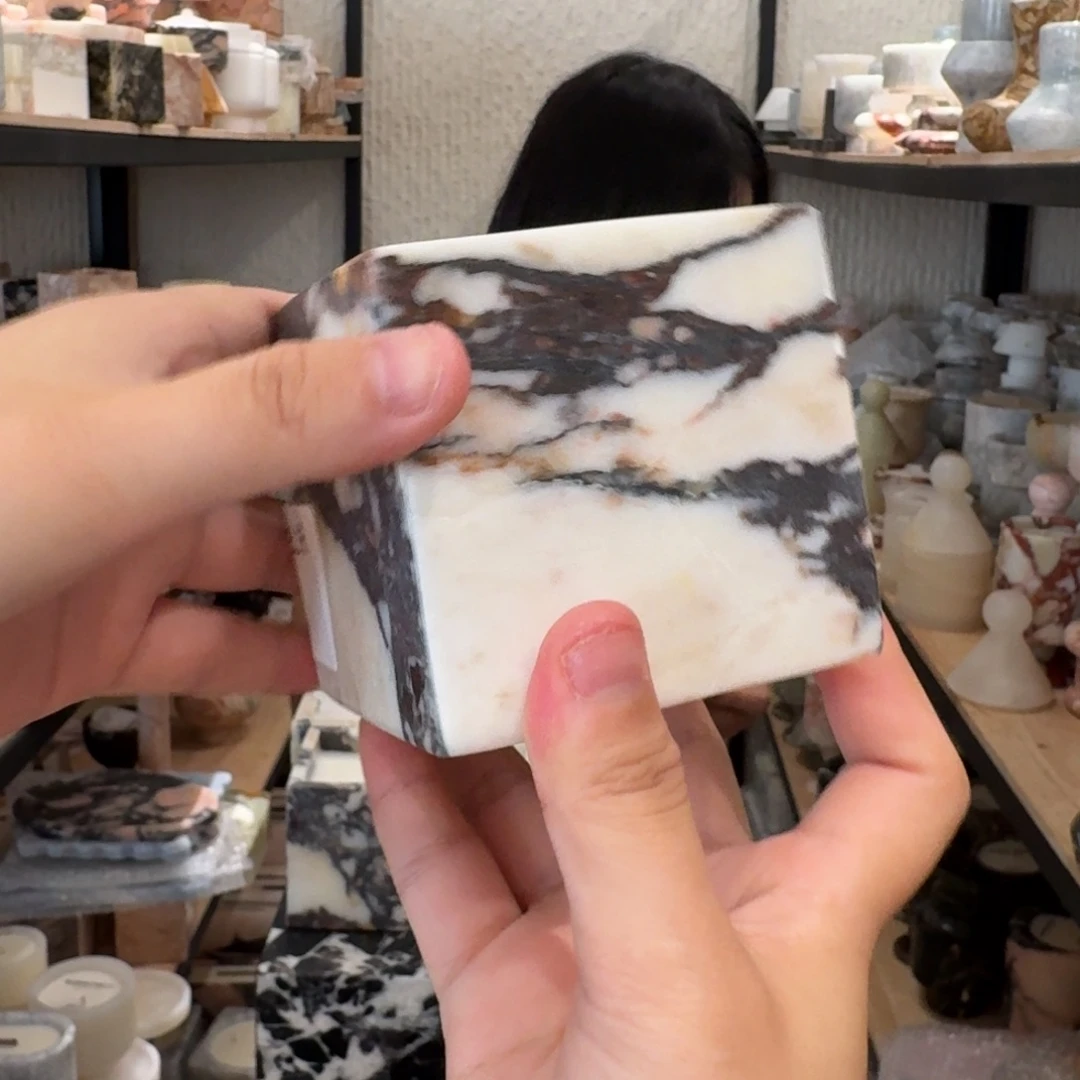 大理石32。  心无挂碍。