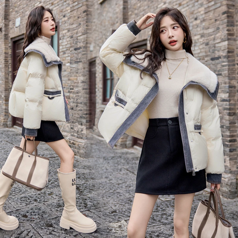 牛仔拼接羽绒服女短款2025冬季新款毛毛领今年流行高级感外套欧货