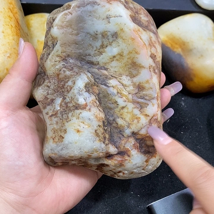 萌***园和田玉未镶嵌挂件