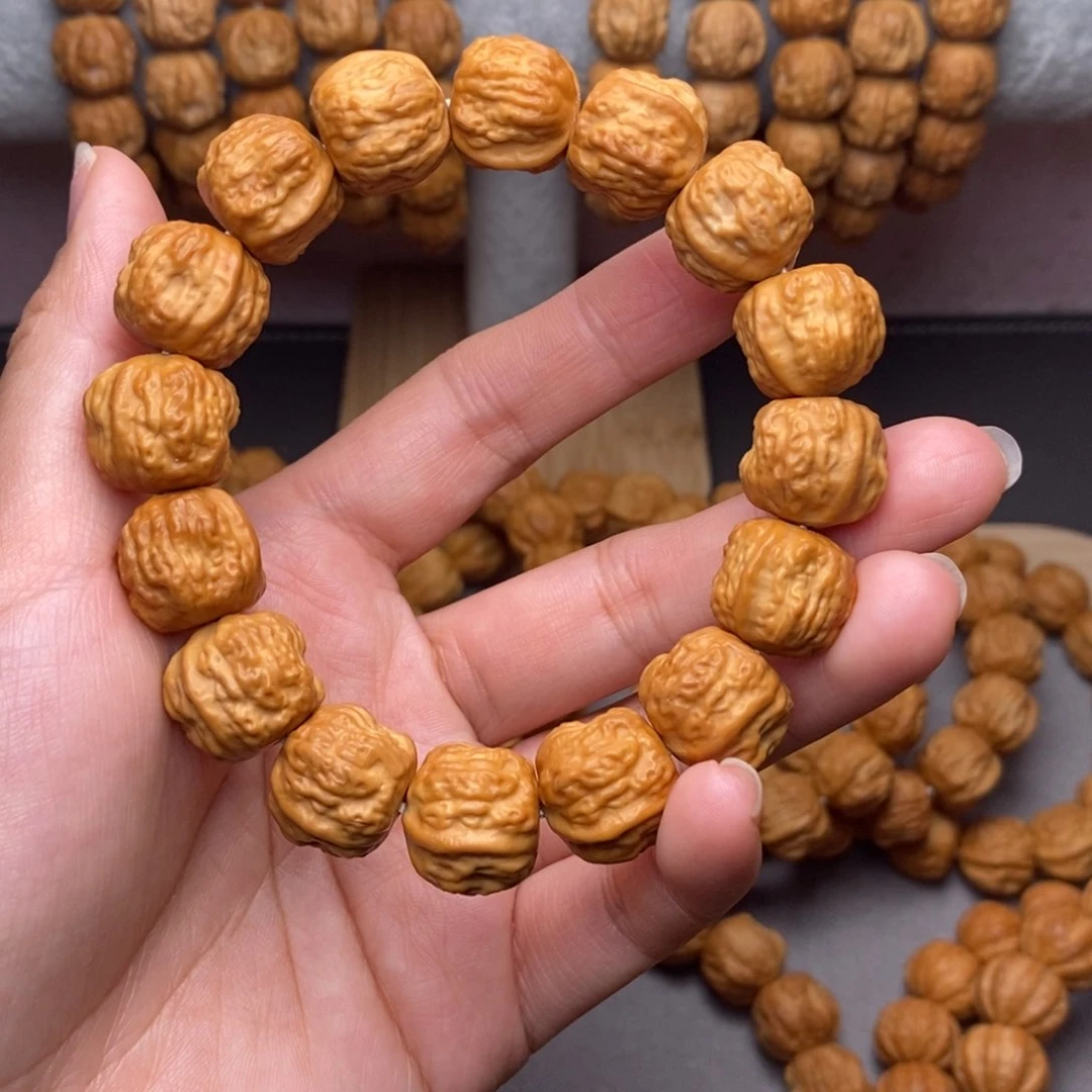 猴头核桃手串金蟾蛤蟆头
