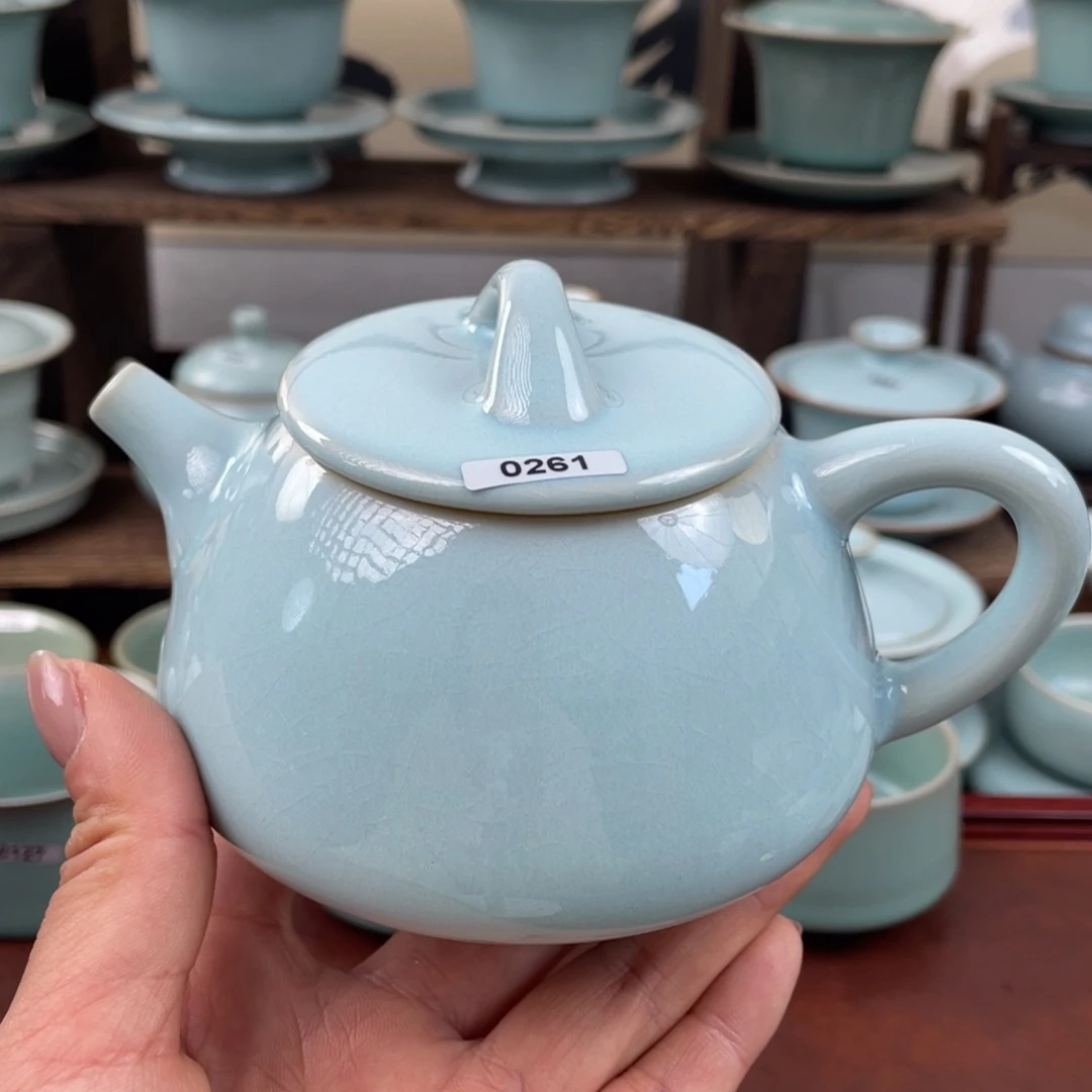 微瑕0261…………………………m