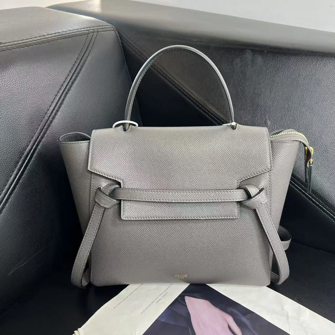 95新 Celine/思琳 捐金沉珠/鲶鱼24cm灰色经典