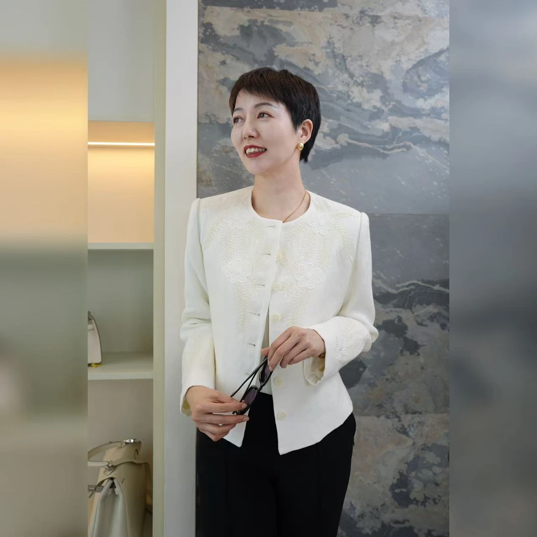 【YAN】法国进口亚麻重工刺绣圆领修身小外套 # WAIWT000335-C9814