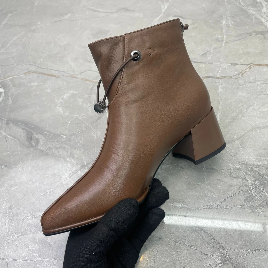 d（孤品）36码粗跟女靴(牛皮）152411899