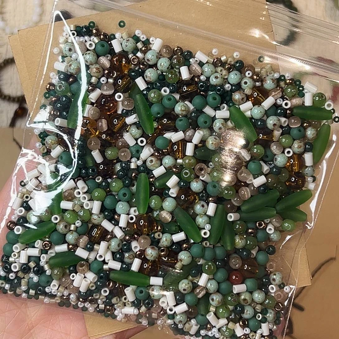 啵***）琉璃绿色米珠混锅1-100g