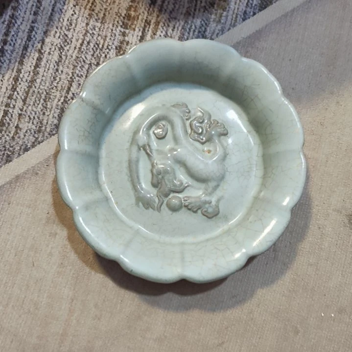 摆件瓷器放大漏给您发货了吗你